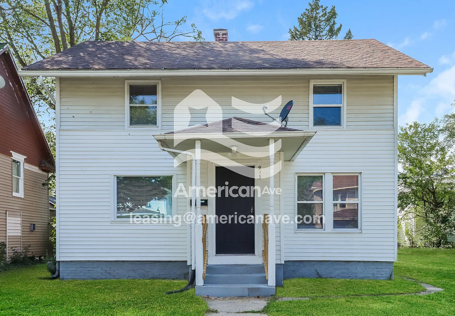 3 bed, 1.5 bath, 1232 sqft, $1,585 — Photo 1
