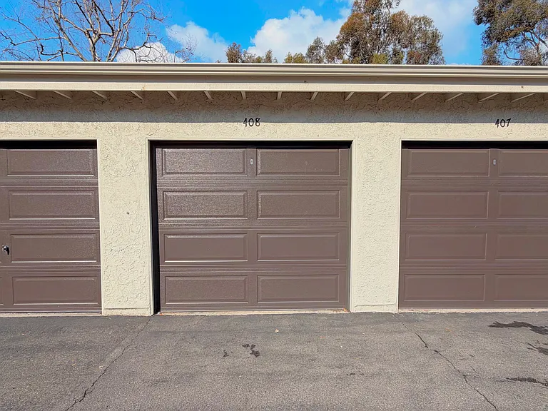 20702 El Toro Rd #408 — Photo 25