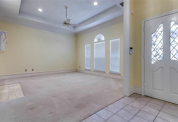 3rd image of 3934 Alto Ave