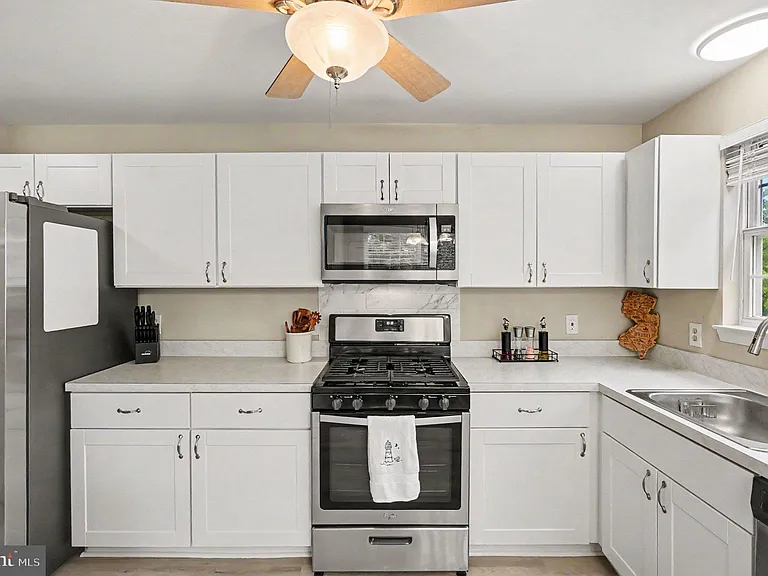 300 Tall Pines Ct #G-7 — Photo 8