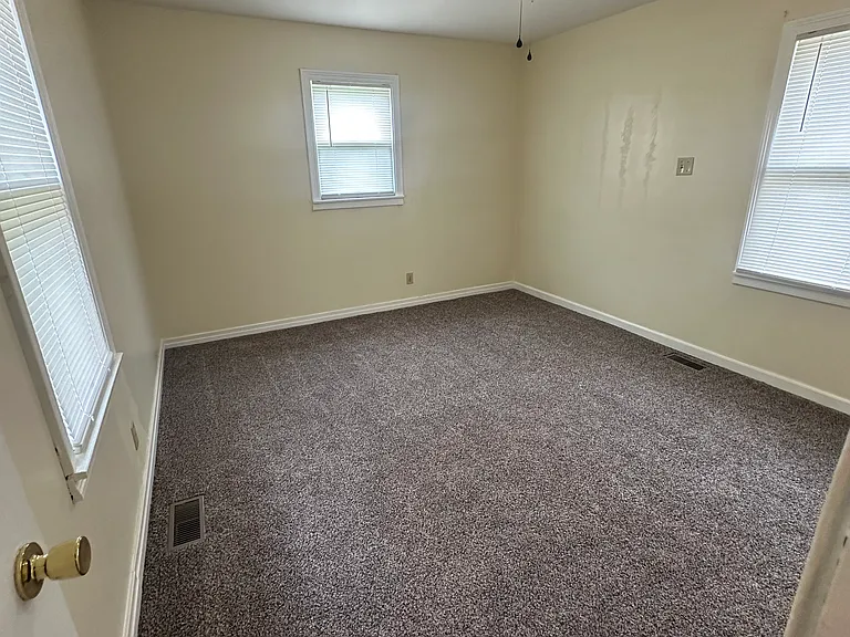 419 S Connecticut Ave — Photo 6
