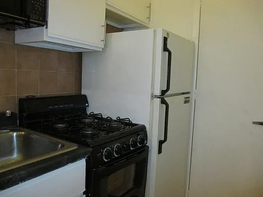 Rented by Best Apartments North Inc | media 34