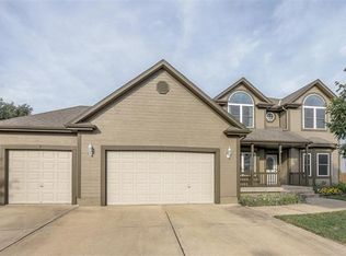 1510 22nd Ave S, Greenwood, MO 64034