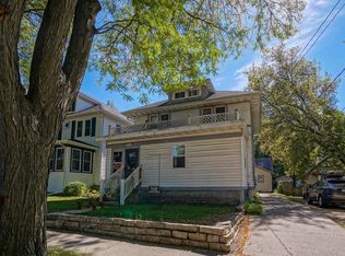 2821 & 1/2 Union St, Madison, WI 53704
