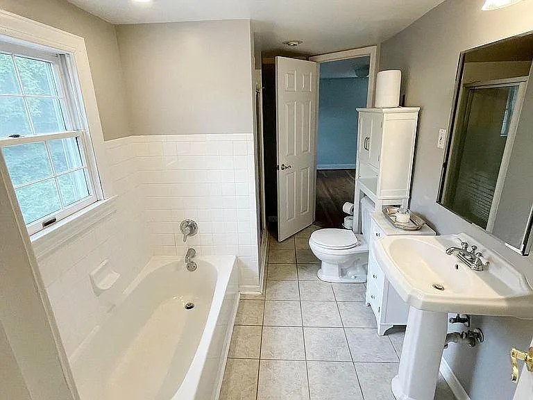 517 Greenlawn Dr — Photo 12