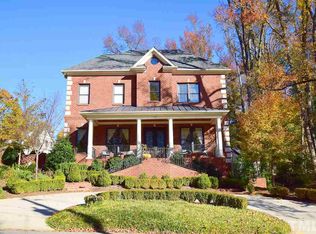 122 Lake Boone Trl, Raleigh, NC 27608