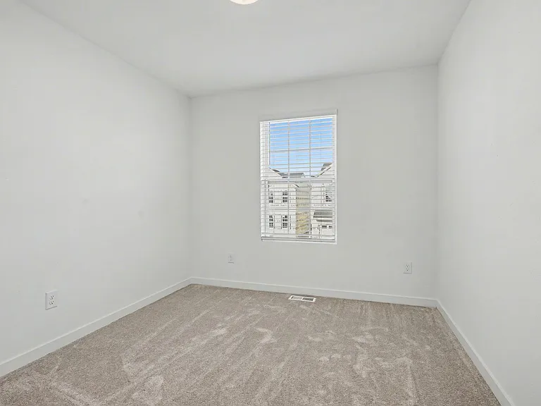 350 N Sherman St — Photo 11