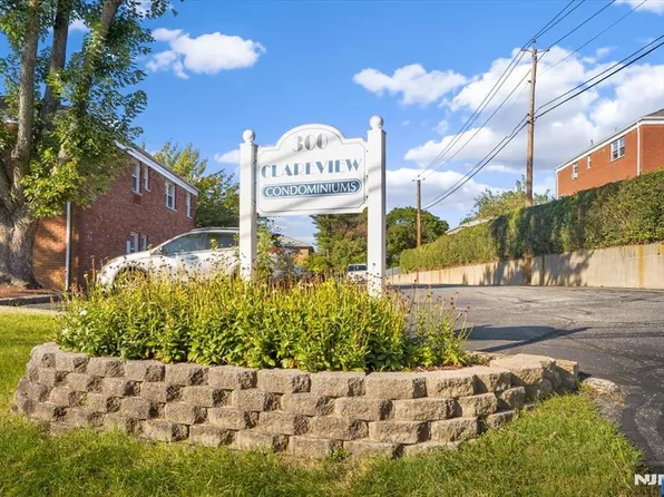 300 Claremont #D1, Verona, NJ 07044