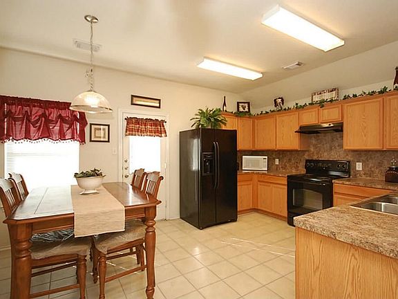 2nd image of 4210 Brazos Bend Dr
