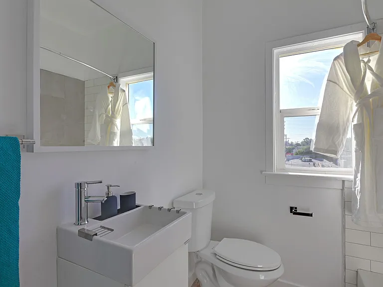4108 Marathon St — Photo 53