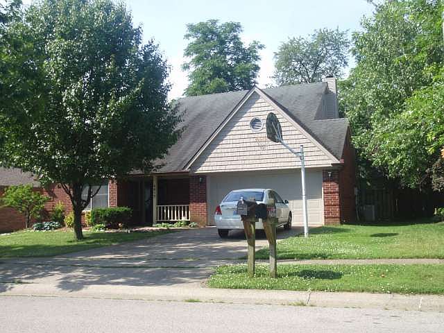 1st image of 4617 Fieldmoor Dr