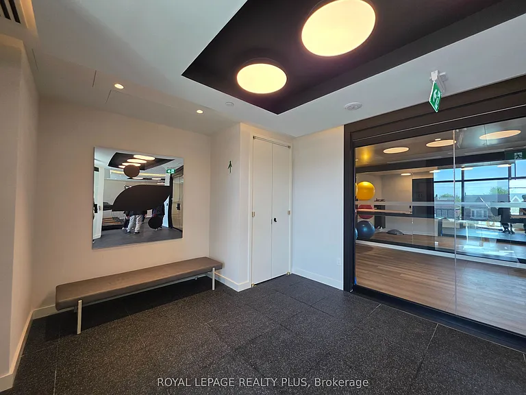858 Dupont St #805 — Photo 27