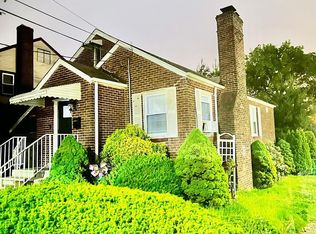 422 McKinley St, Fairview, NJ 07022