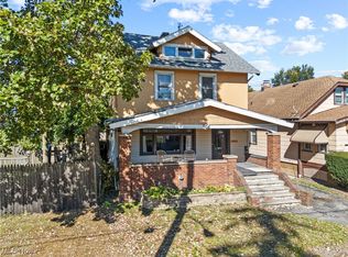 10326 Thrush Ave, Cleveland, OH 44111