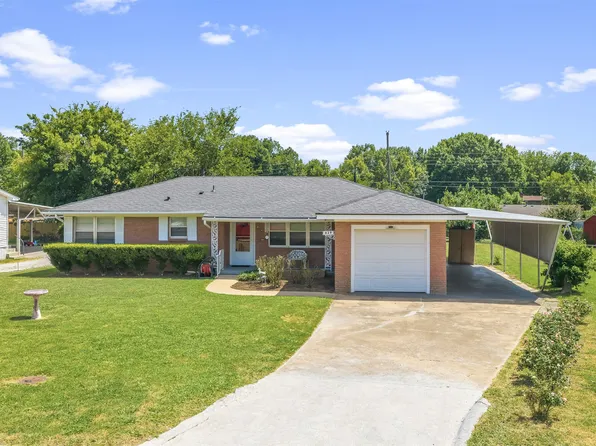 829 W 22nd St, Ada, OK 74820