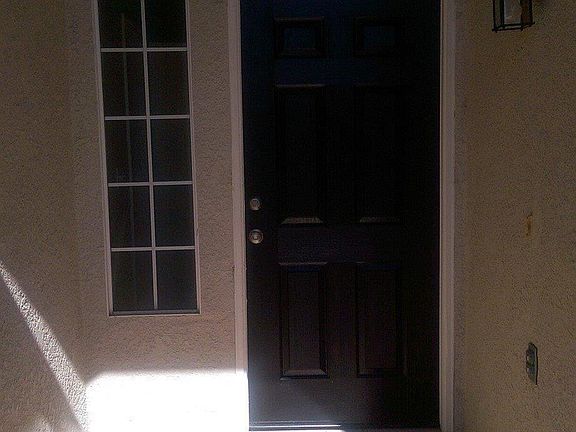 3rd image of 534 N Santa Monica St