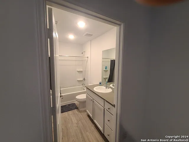 13222 Dutra Rd — Photo 13