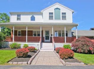 7 Sachem Rd, Peabody, MA 01960