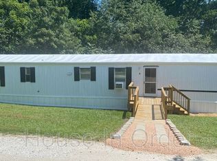 6 Twin Oaks Dr, Asheville, NC 28806