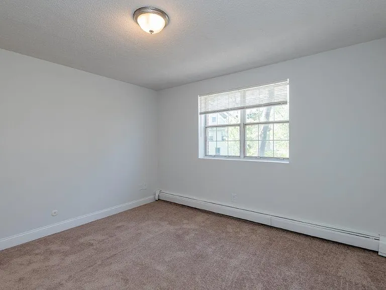 162 Summer St #25AF — Photo 7