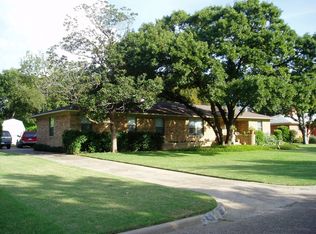 10226 Hedgeway Dr, Dallas, TX 75229
