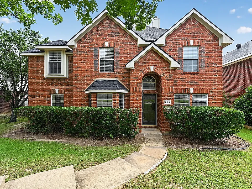 2125 Elm Falls Pl