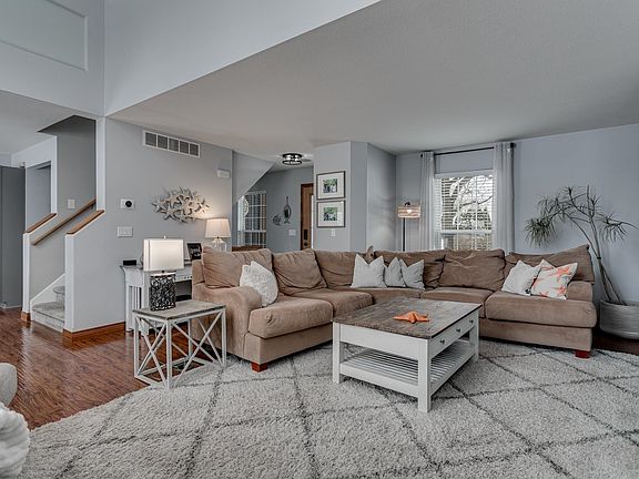 5th image of 1427 W Starview Dr