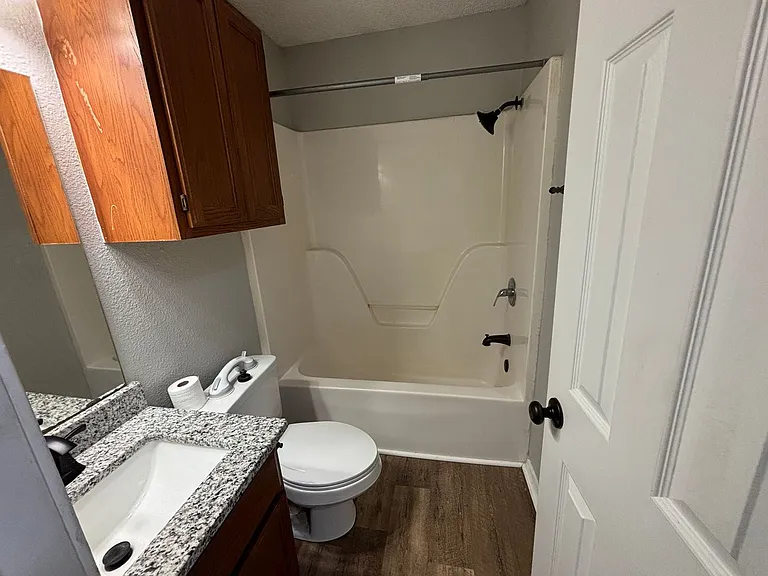 3401 SW Landau Ct #1 & 2 — Photo 14