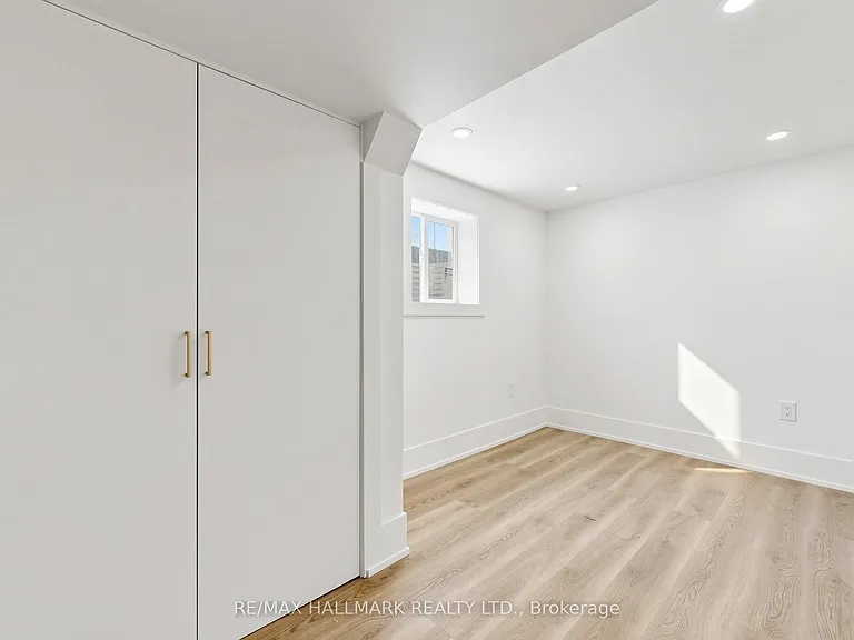 11 Johnson Rd #2 — Photo 12