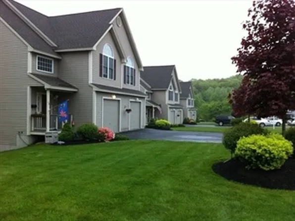 176 Middle St #176, Leominster, MA 01453