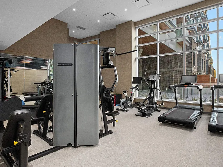 755 Harbourside Dr #714 — Photo 31
