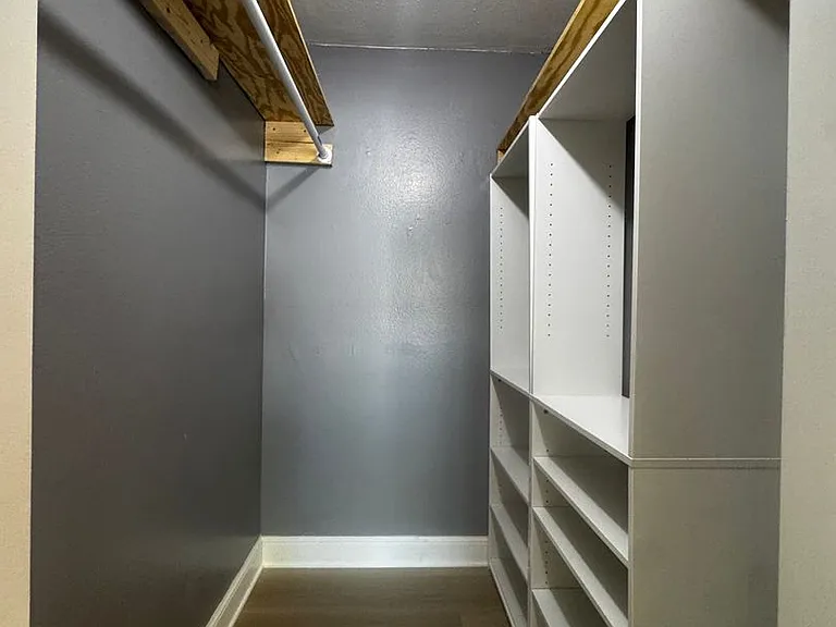 3008 Hillview St — Photo 21