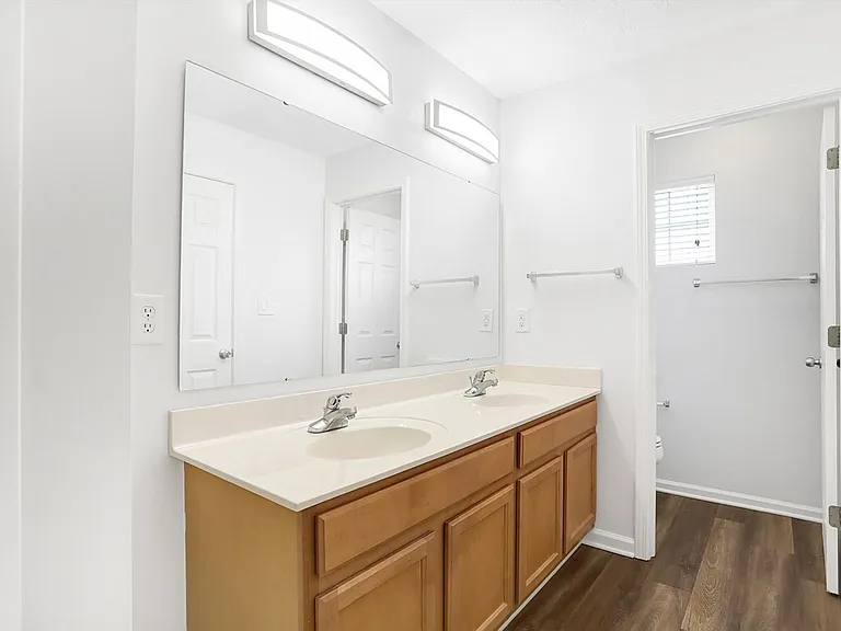 10901 Lemongrass Dr — Photo 21