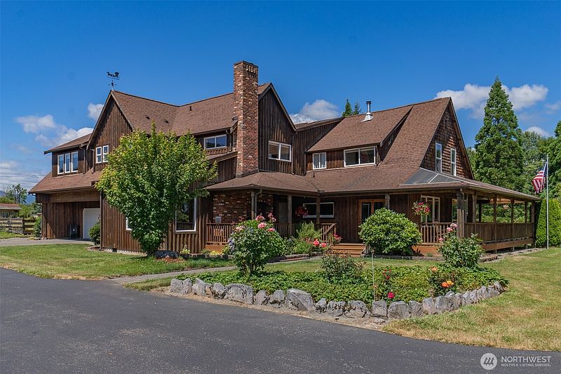 4th image of 1621 W Skokomish Valley Road