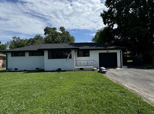 108 Greenfield Dr, Rossville, GA 30741