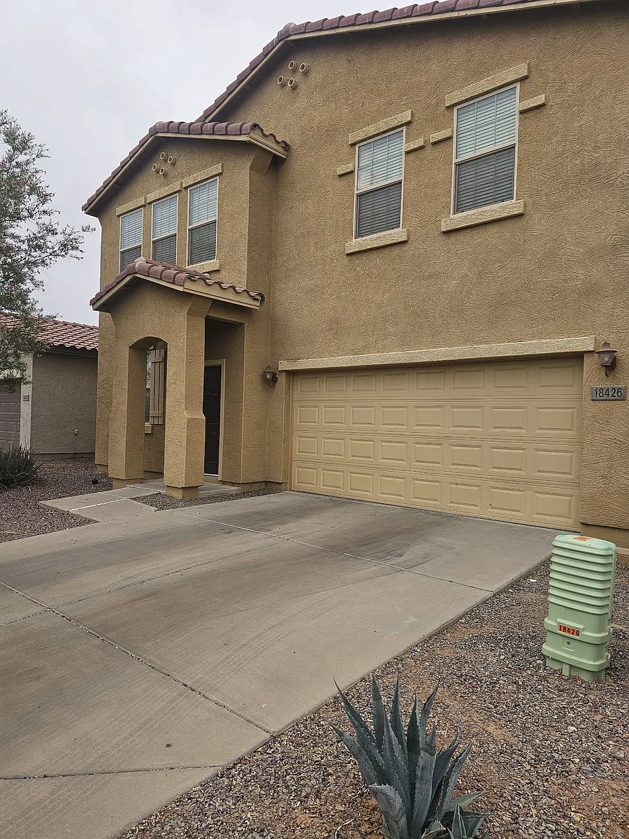 Building Photo - 18426 N Lariat Rd