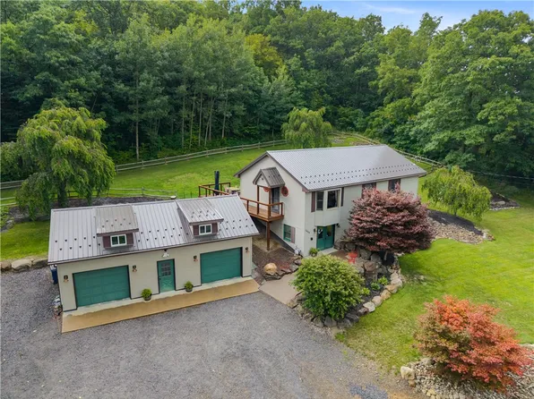 7446 Baptist Hill Rd, Bloomfield, NY 14469