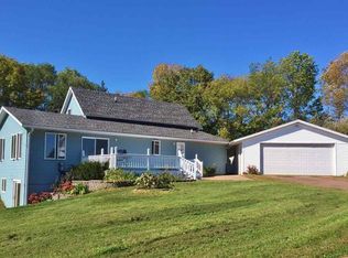 14813 Bean Rd, Hinckley, MN 55037