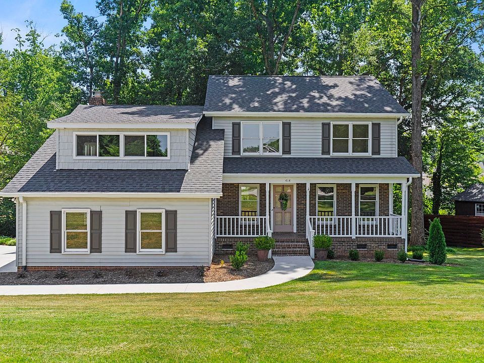 1st image of 414 Phillips Ln