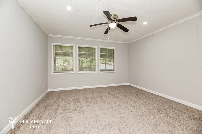 4740 Cardinal Blvd — Photo 8
