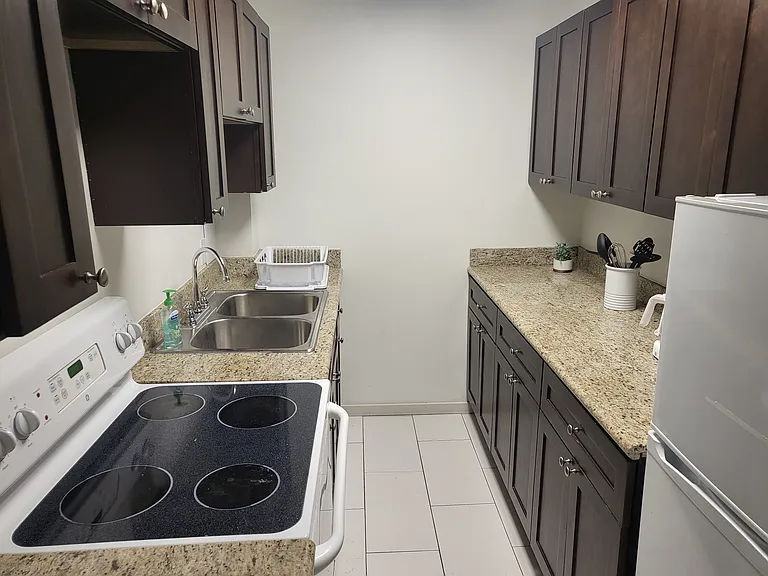 331 Decatur St #2B — Photo 5