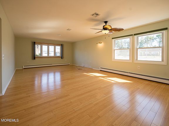 5th image of 11 Olstins Court