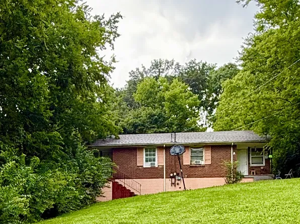 320 Foxglove Dr, Nashville, TN 37211