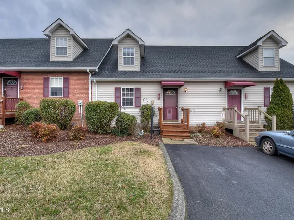 305 Hallbrook Dr #19, Johnson City, TN 37615