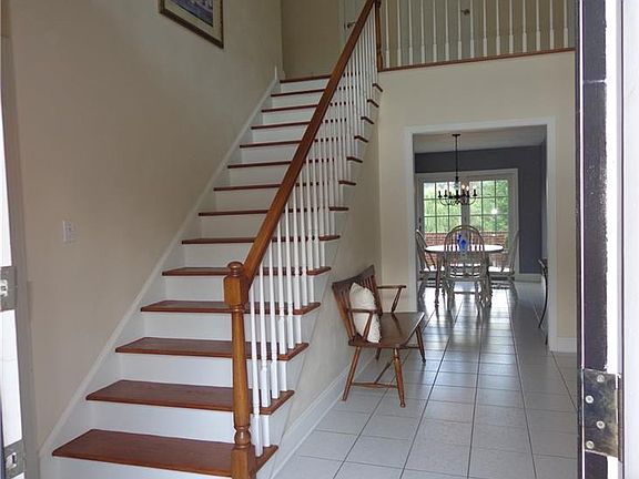 2nd image of 1126 Lauralynn Dr