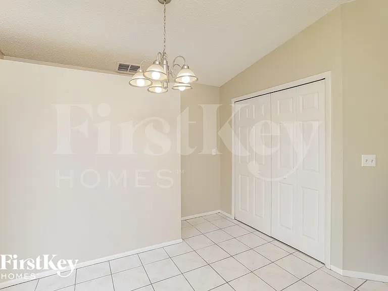 3753 Willow Wisp Dr N — Photo 3