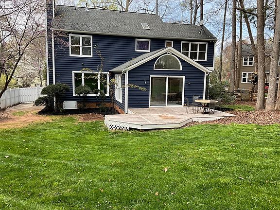 2nd image of 8511 Tatebrook Ln