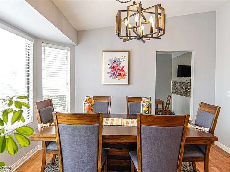 9009 Feather River Ct — Photo 12
