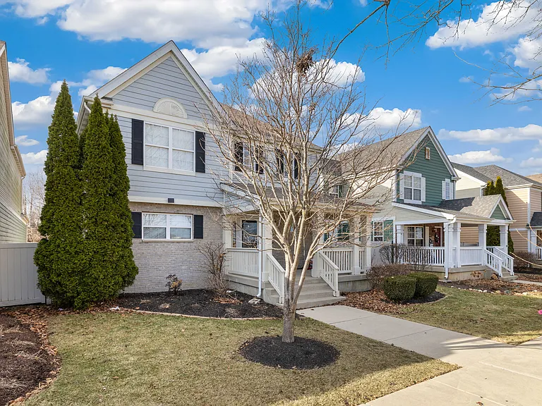 260 Longview Dr — Photo 28
