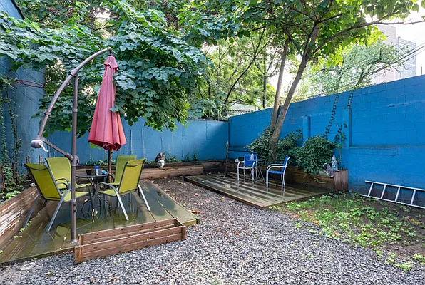 Rented by Avenues Real Estate | media 1